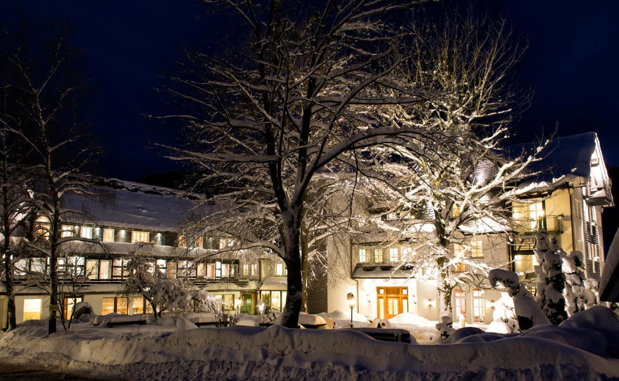 Land- Und Kurhotel Tommes Норденау Экстерьер фото